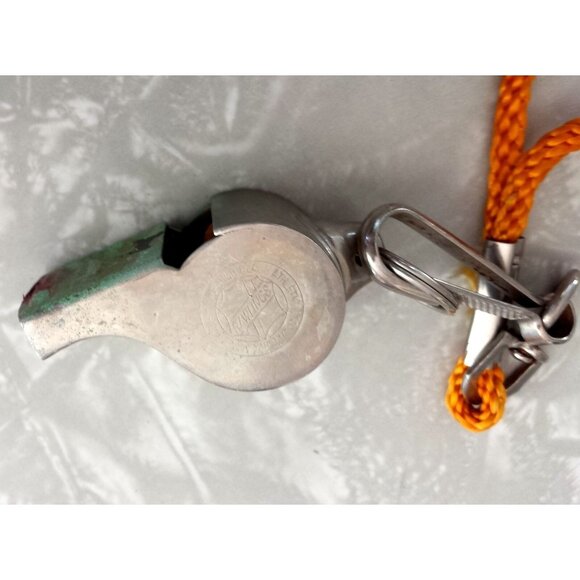 Vintage 1950s Rawlings Acme Whistle Thunder Police Yellow Corded Rope Original - Picture 4 of 8